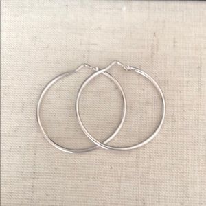 14K White Gold hoop earrings